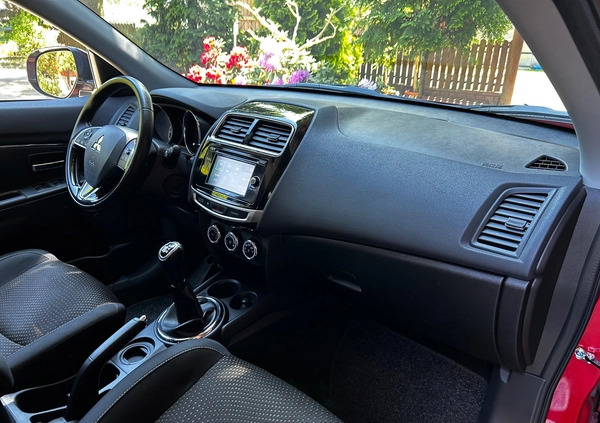 Mitsubishi ASX cena 58900 przebieg: 145300, rok produkcji 2016 z Strzelno małe 277